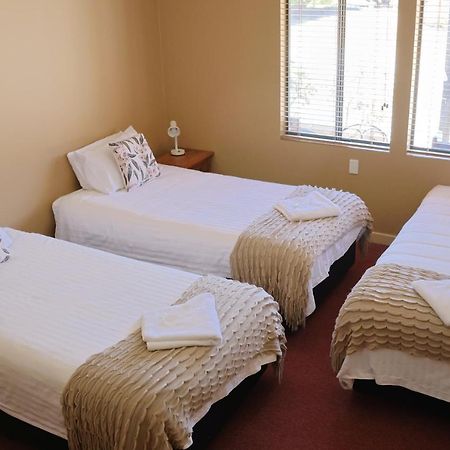 Kendenup Cottages And Lodge Экстерьер фото